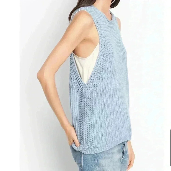 Vince Knitted Scoop Neck Sweater Tank Size M - Picture 3 of 8